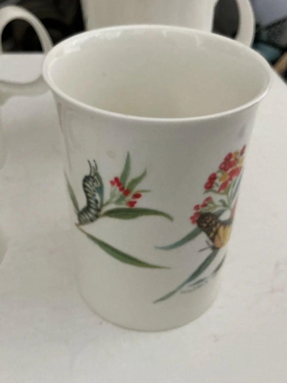 Set of 4 Vintage Monarch Butterfly Mugs Artist Molly D Smith Kitchen Home Flaw